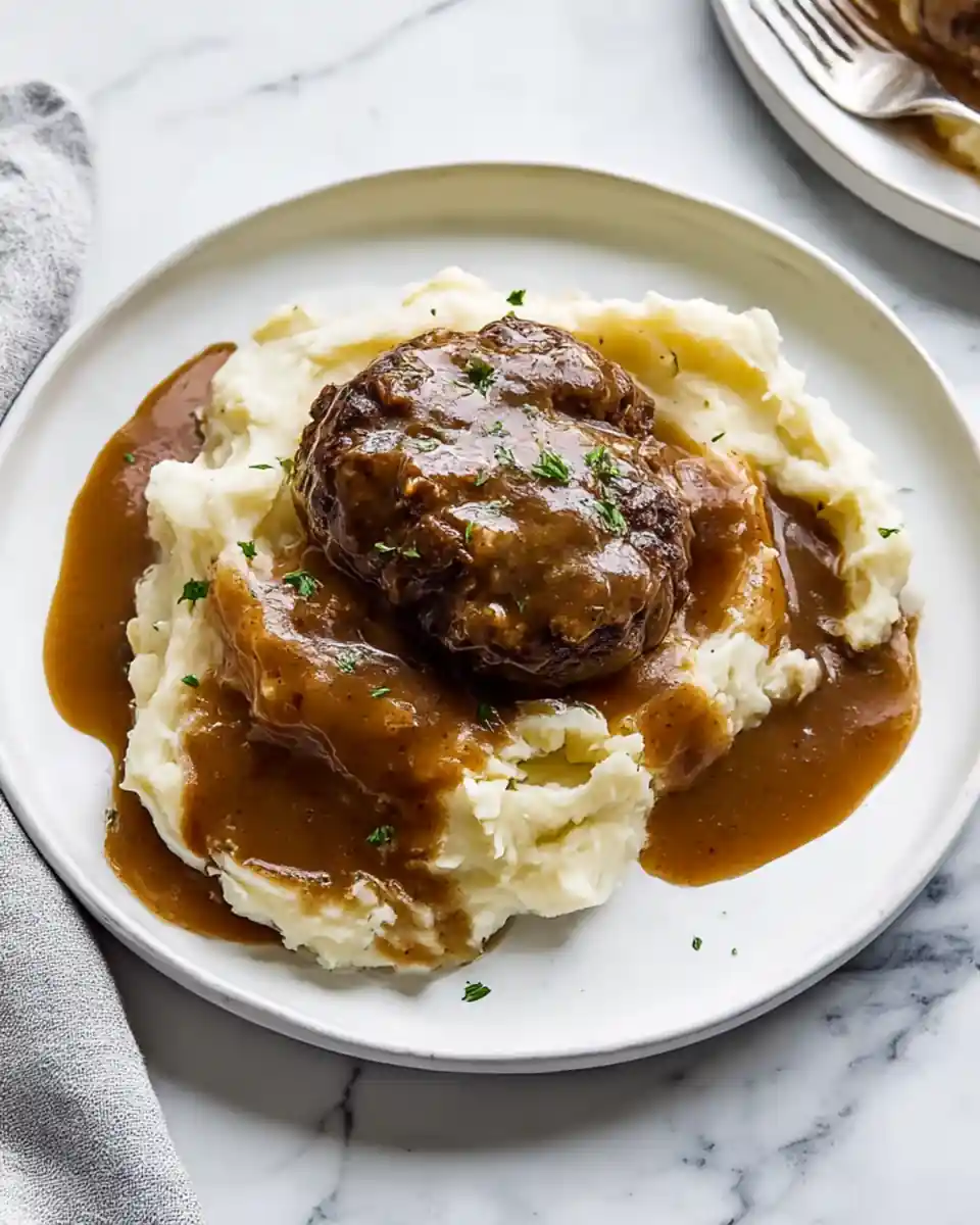 Crockpot Recipes: Easy Crockpot Dishes for Busy Days 8 salisbury steak mashedpotatoes 960x1200 under50kb